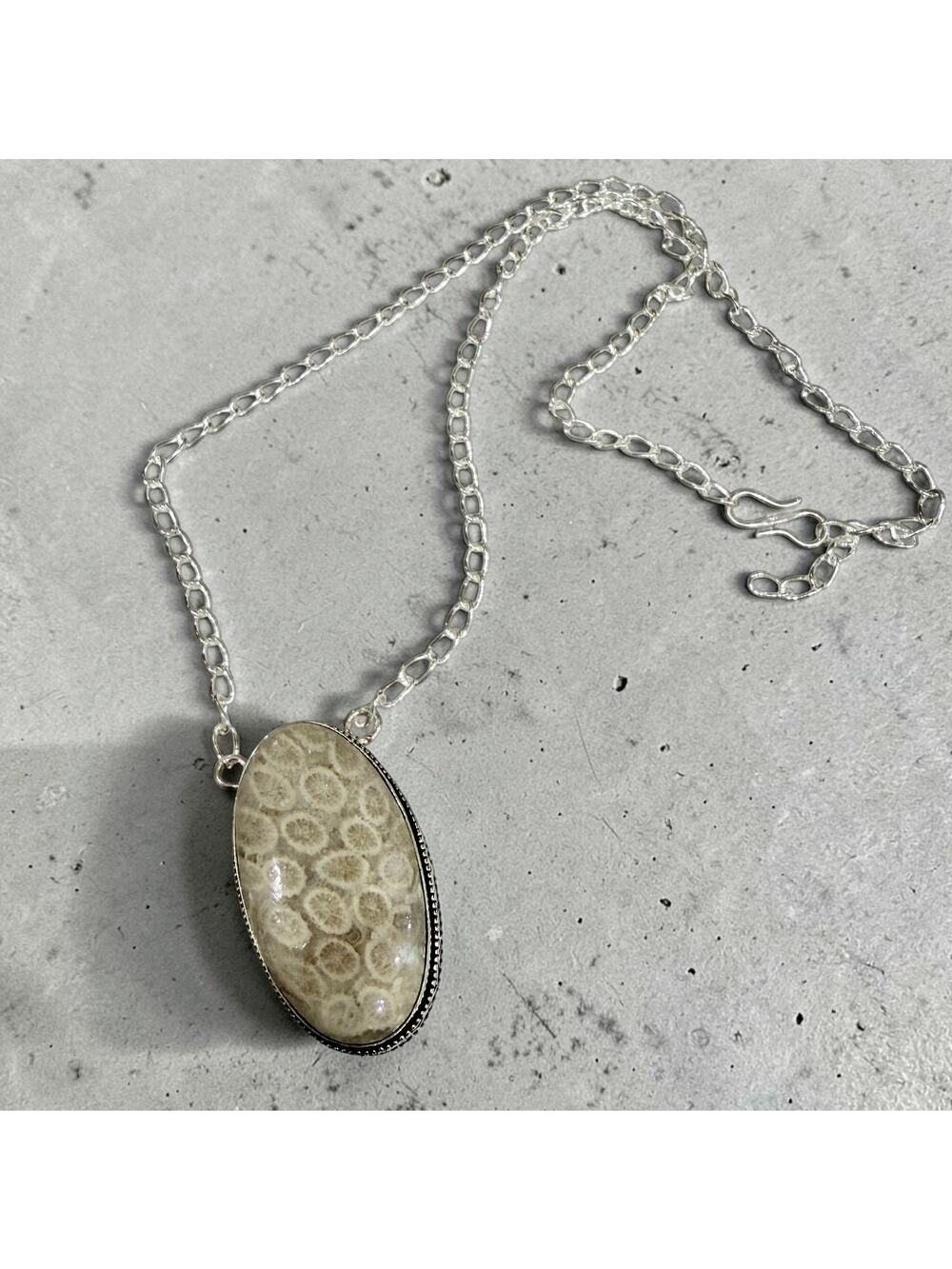 Fossil Coral Pendant Necklace 925 Silver Plated